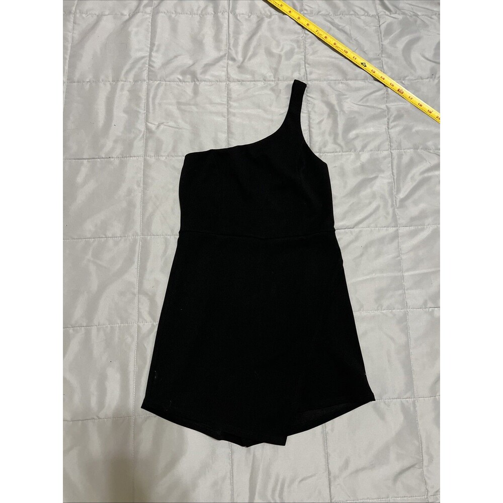 Blue Blush Enticing Cutie Black One-Shoulder Sleeveless Skort Romper S